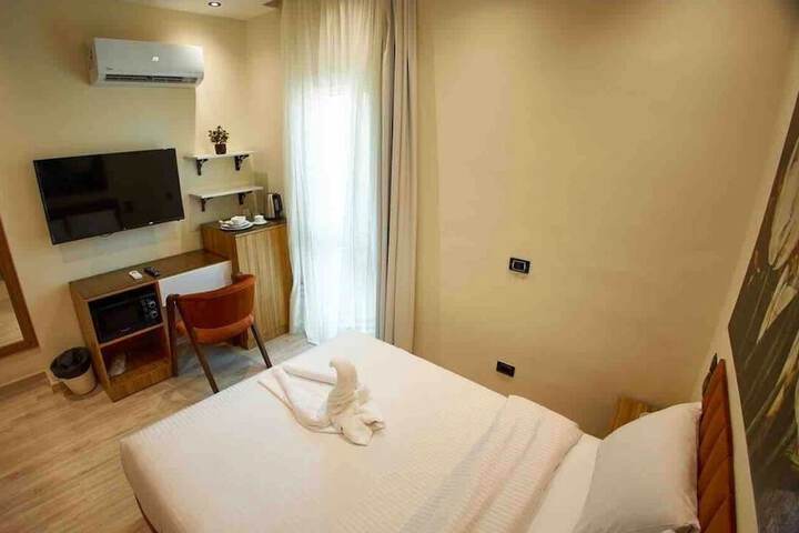 Room 34 of 101