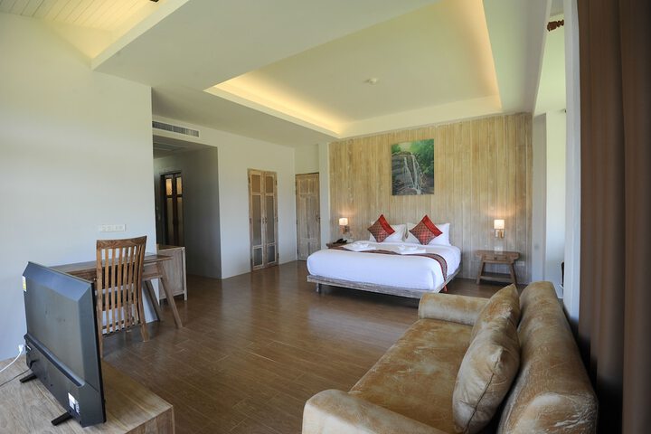 Room 20 of 74