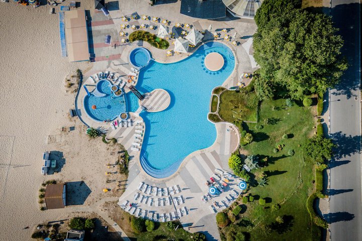 Pool 18 of 59