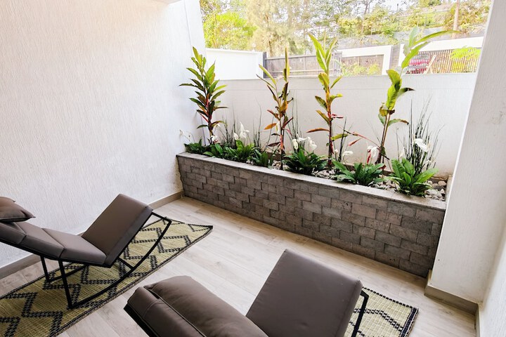 Terrace/Patio 49 of 106