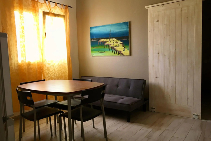 Room 4 of 15