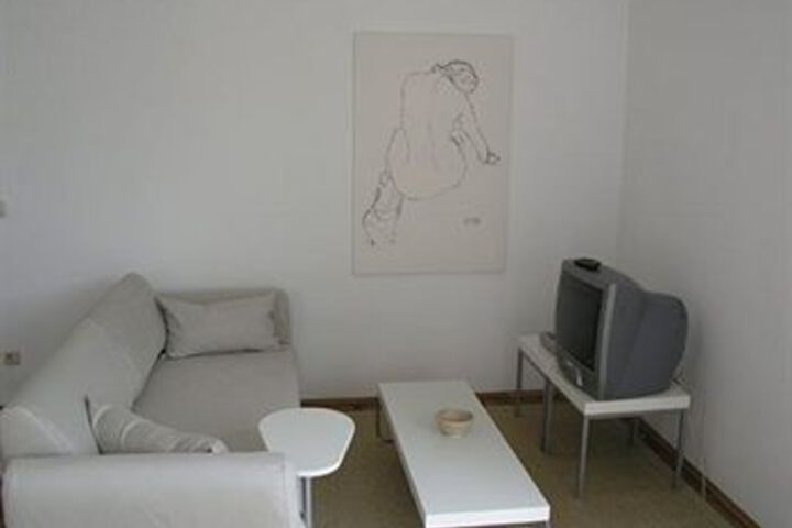 Room 25 of 41