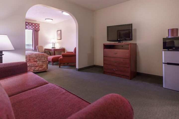 Room 9 of 22