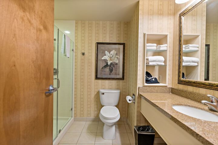 Room 15 of 44