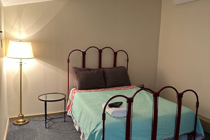 Room 29 of 46