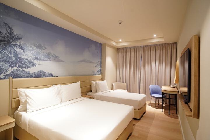 Room 14 of 70