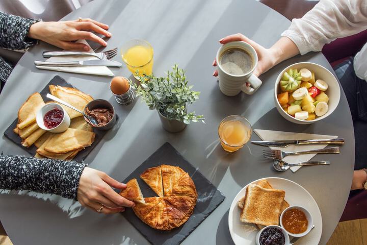 Breakfast/Coffee Service 27 of 59