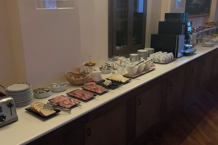 Dining 49 of 83
