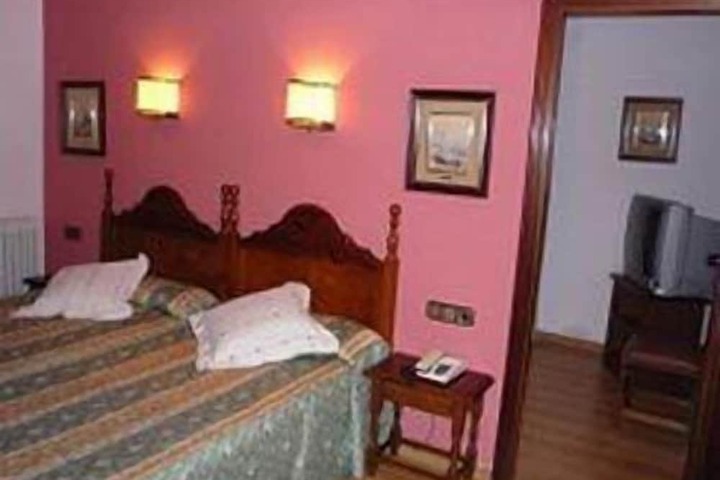 Room 15 of 72