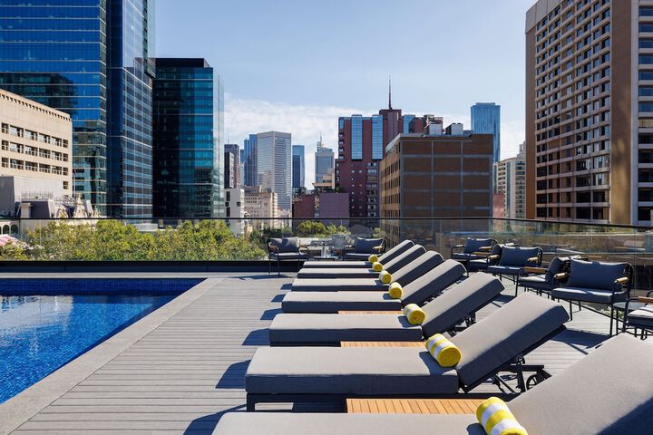 Exterior of Le Méridien Melbourne