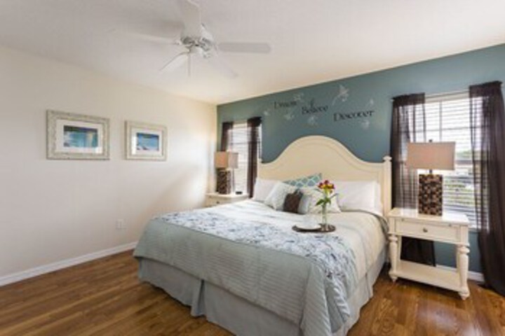 Room 54 of 108