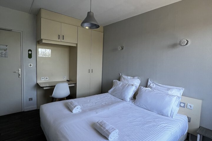 Room 14 of 57