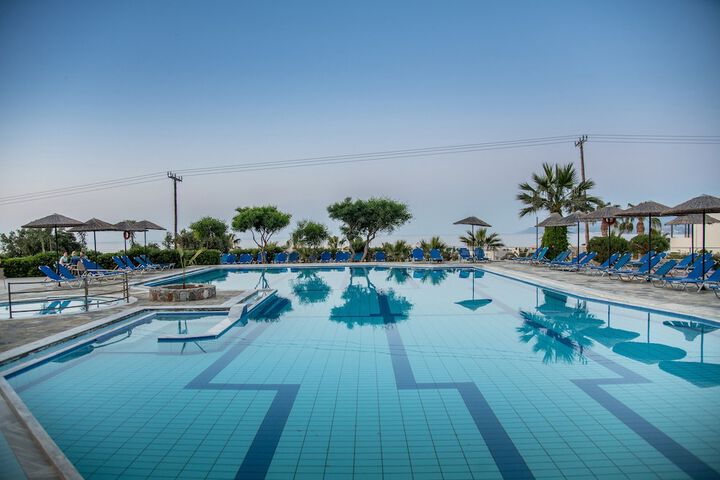 Pool 28 of 51