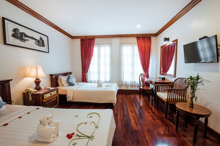 Room 21 of 90