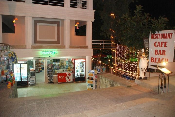 Photo 17