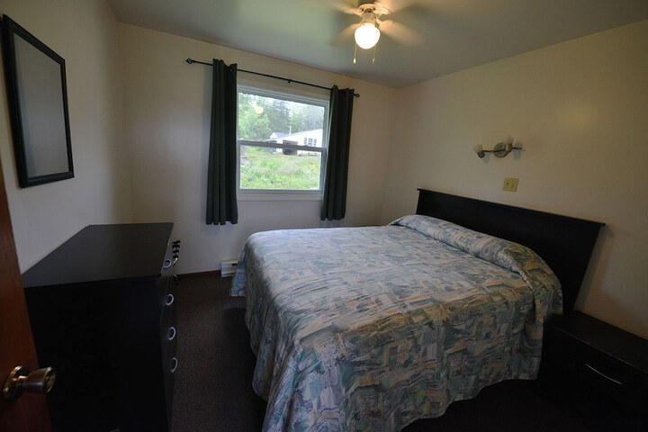 Room 16 of 111