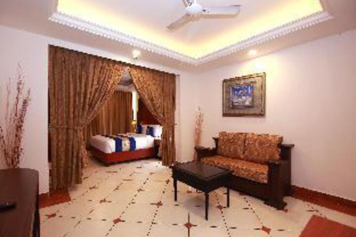 Room 2 of 21