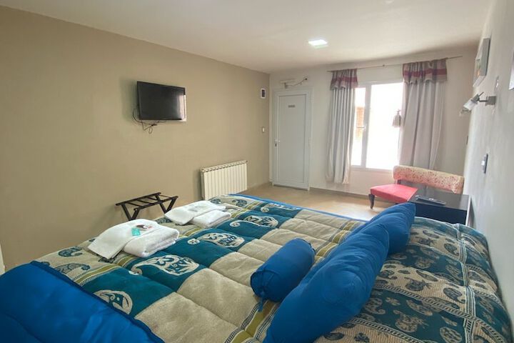 Room 30 of 136
