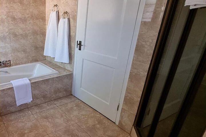 Room 30 of 52