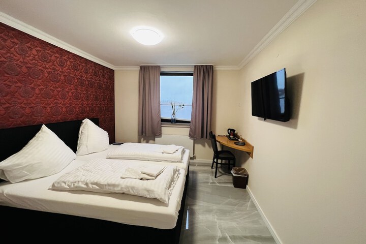 Room 17 of 52