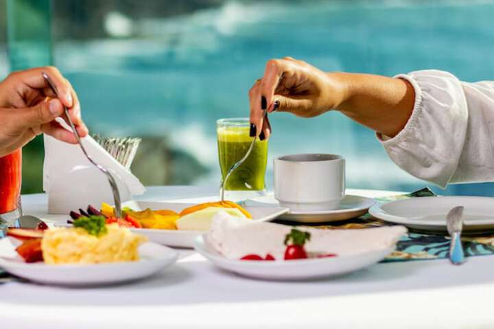 Breakfast/Coffee Service 124 of 181