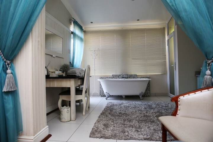 Room 12 of 57