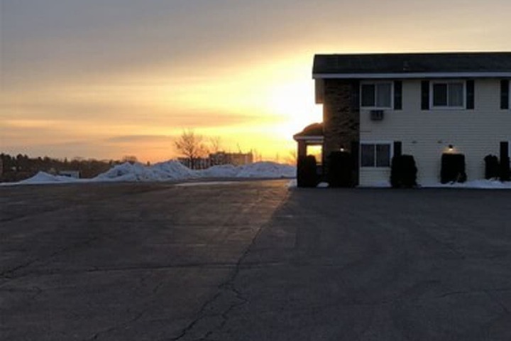 Property Grounds 26 of 30