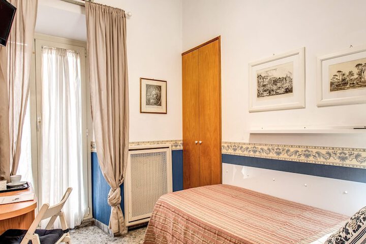 Room 13 of 41