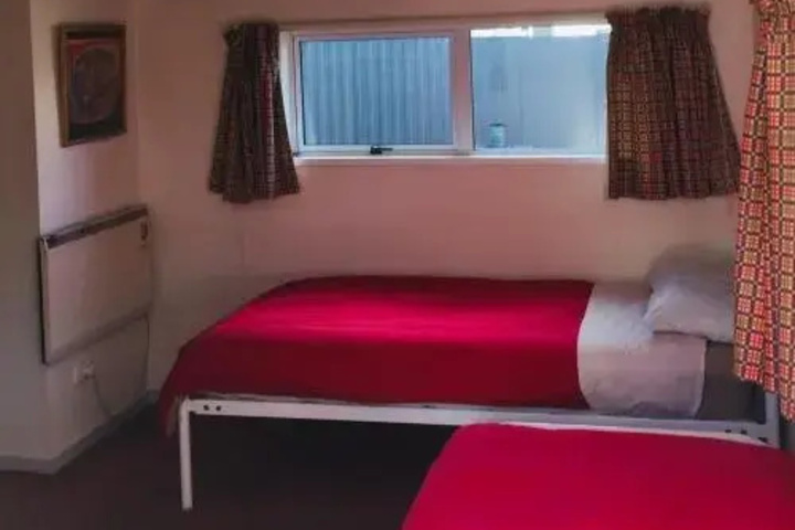 Room 5 of 5