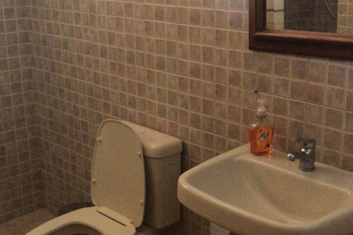 Room 19 of 25
