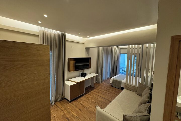Room 29 of 62