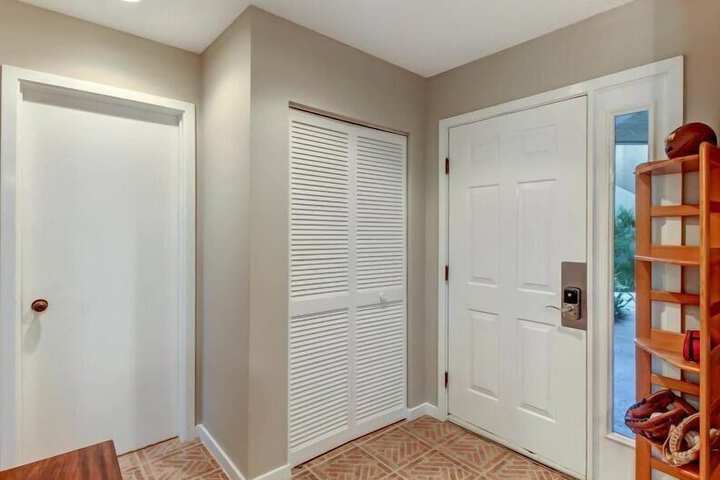 Room 5 of 39