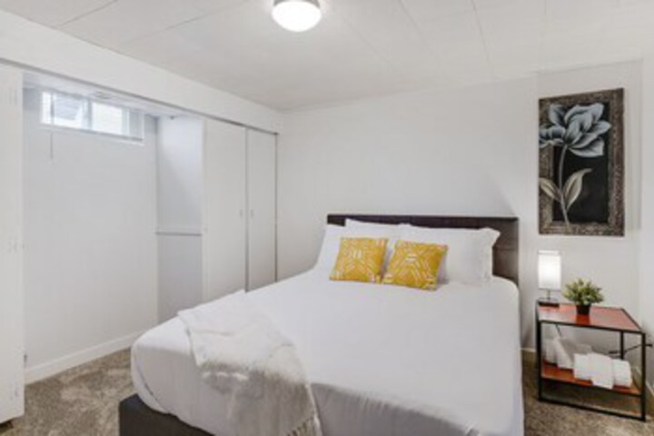 Room 92 of 103