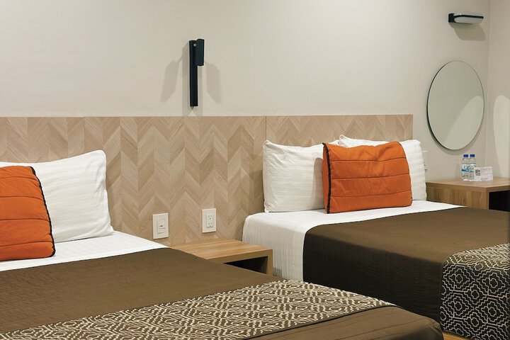 Room 35 of 87