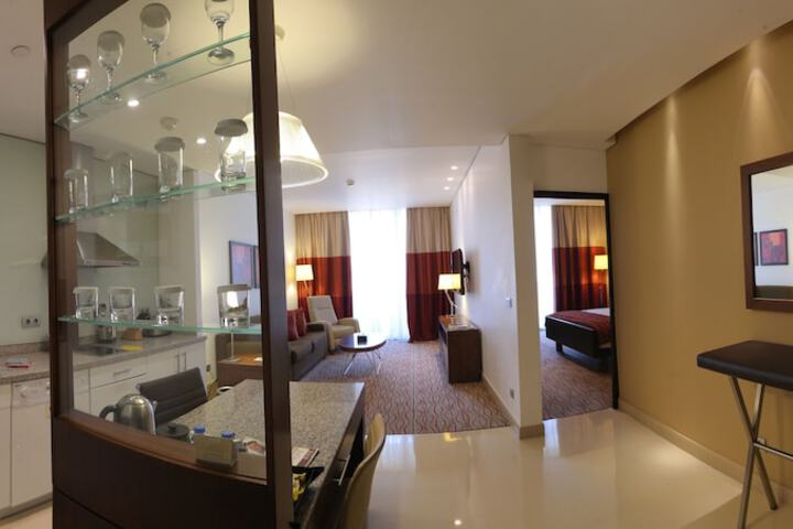 Room 42 of 76