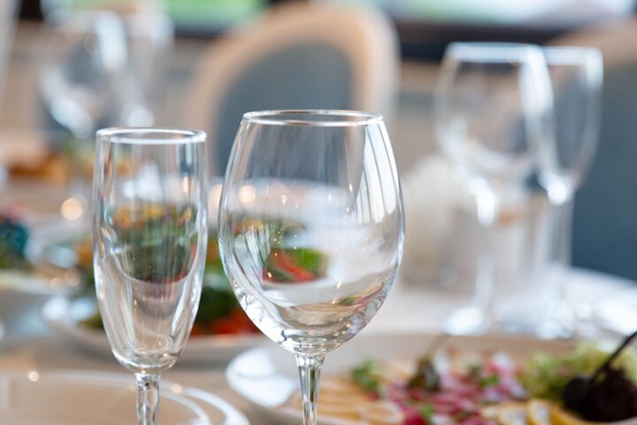 Dining 49 of 60
