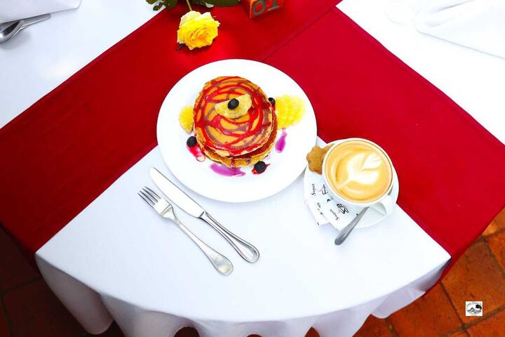 Breakfast/Coffee Service 30 of 41