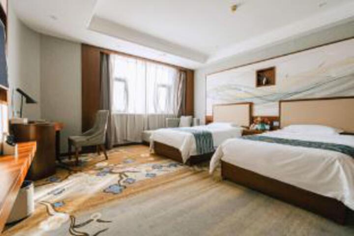 Room 10 of 10
