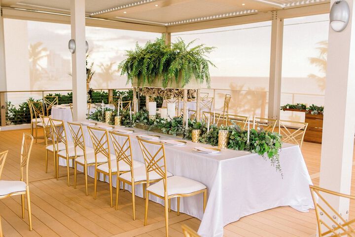 Banquet hall