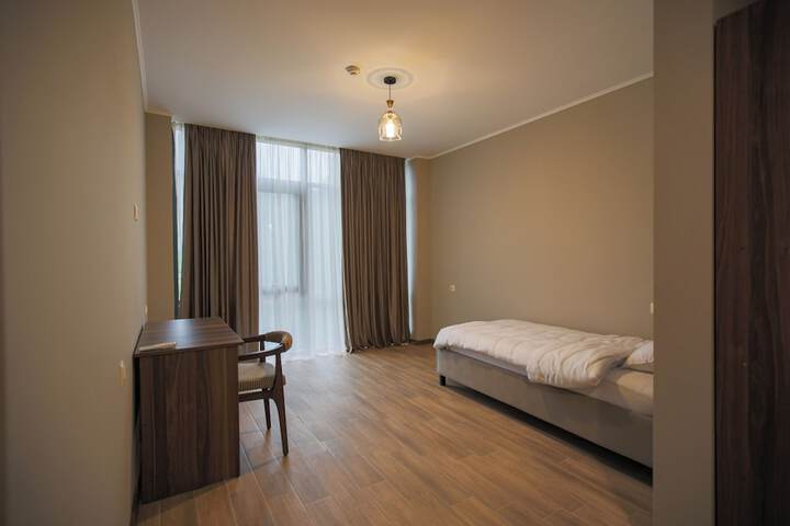 Room 3 of 18