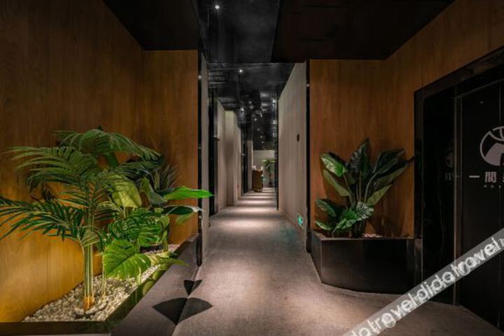 Hotel Interior 22 of 29