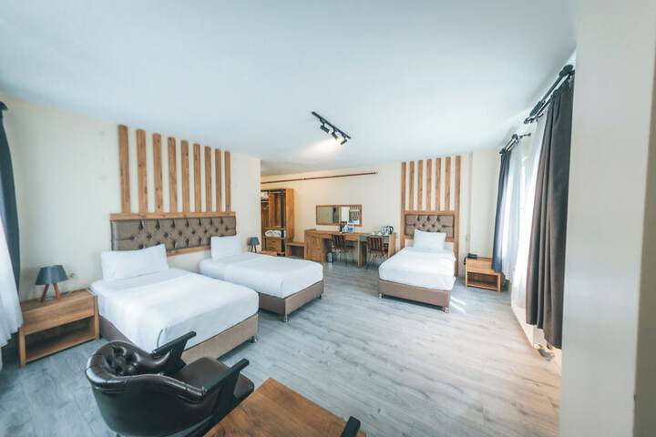 Room 26 of 60