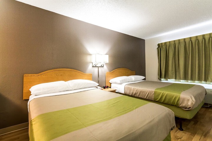 2 Double Beds (1 of 3)