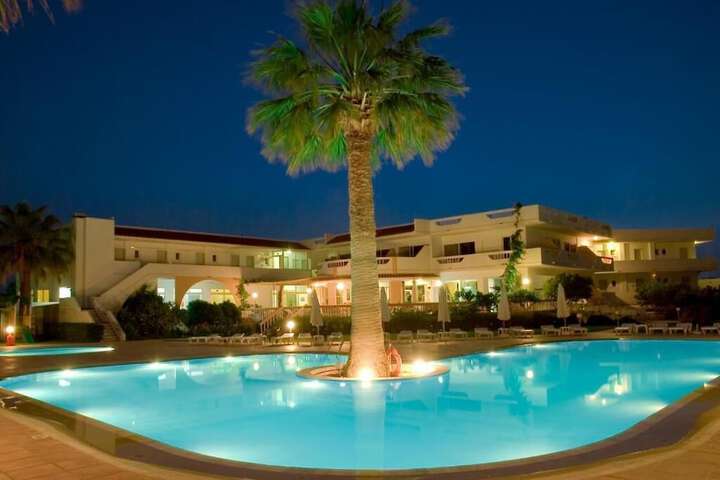 Pool Hotel