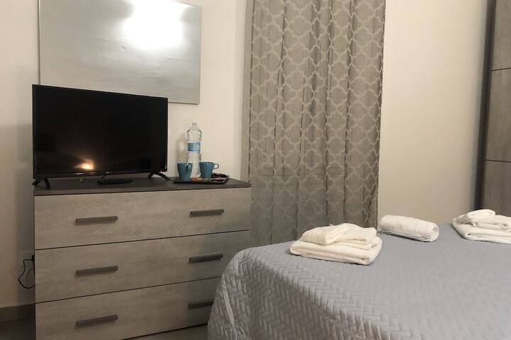 Room 21 of 32