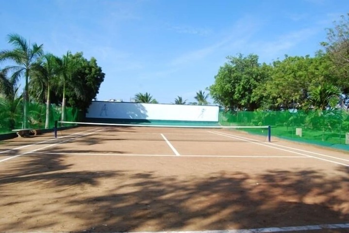 Tennis court