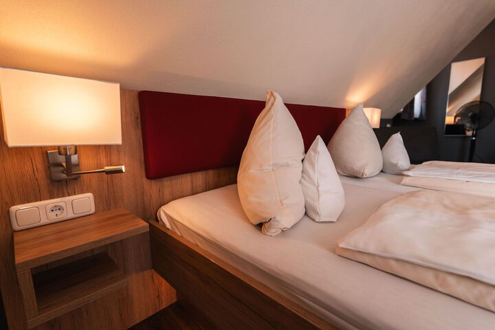 Room 20 of 72