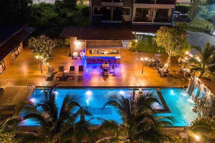 Pool 36 of 48