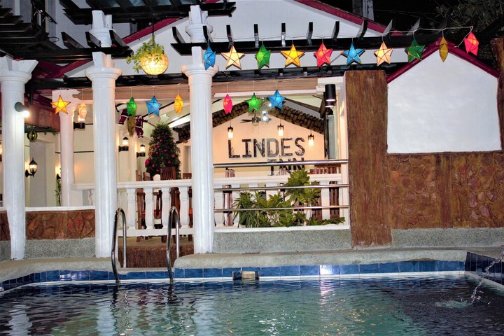 Pool 19 of 31