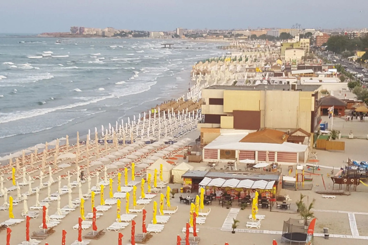 Beach 7 of 10